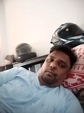 Snapshot of jemes21in chatting on November 2, 2025, 9:44 am jemes21in online show from November 2, 2025, 9:44 am