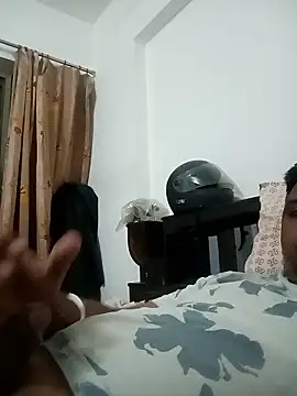 Snapshot of jemes21in chatting on January 8, 2026, 5:15 pm jemes21in online show from January 8, 2026, 5:15 pm