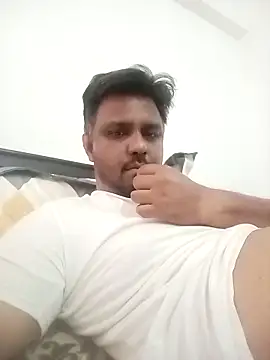 Snapshot of jemes21in chatting on March 5, 2026, 5:14 am jemes21in online show from March 5, 2026, 5:14 am