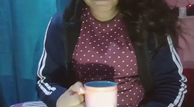 Hot-shanvi online show from February 26, 2025, 11:48 pm