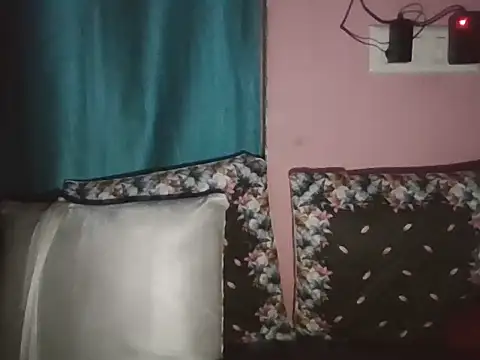 Hot-shanvi online show from October 1, 2025, 12:05 am