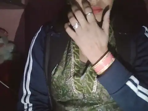 Hot-shanvi online show from January 7, 2026, 4:31 pm