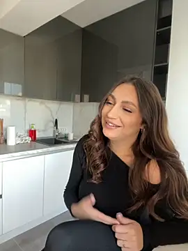 claraxjoyy online show from October 16, 2025, 6:58 am