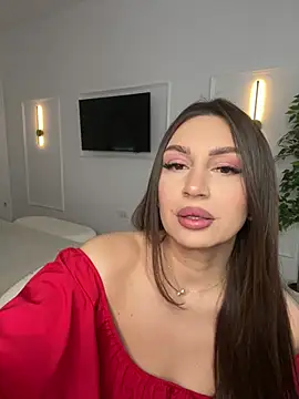 Snapshot of claraxjoyy chatting on February 9, 2026, 6:28 am claraxjoyy online show from February 9, 2026, 6:28 am