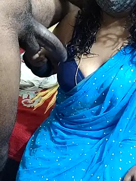 Snapshot of Rathi22 chatting on November 9, 2025, 9:29 am Rathi22 online show from November 9, 2025, 9:29 am