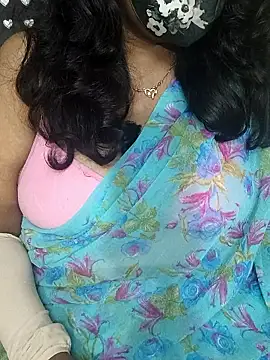 Snapshot of Rathi22 chatting on January 12, 2026, 12:27 am Rathi22 online show from January 12, 2026, 12:27 am