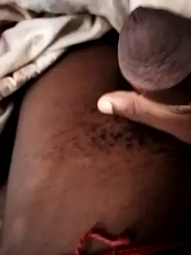 Snapshot of Sfanza chatting on February 12, 2026, 4:18 am Sfanza online show from February 12, 2026, 4:18 am