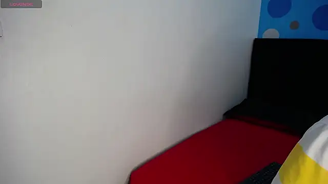 Snapshot of CollinStone chatting on February 19, 2025, 8:20 pm CollinStone online show from February 19, 2025, 8:20 pm