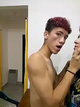 Snapshot of Lian_Noath chatting on January 8, 2025, 3:51 am Lian Noath online show from January 8, 2025, 3:51 am