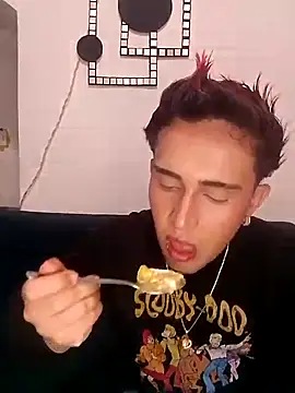 Snapshot of Lian_Noath chatting on January 16, 2025, 11:26 am Lian Noath online show from January 16, 2025, 11:26 am