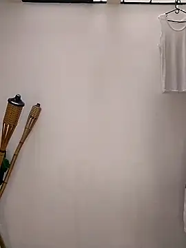 Snapshot of Lian_Noath chatting on February 15, 2025, 12:54 pm Lian Noath online show from February 15, 2025, 12:54 pm