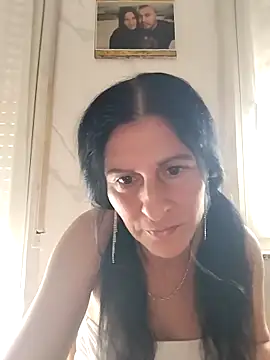 Snapshot of SEXYMIKY87 chatting on May 6, 2026, 1:27 pm SEXYMIKY87 online show from May 6, 2026, 1:27 pm