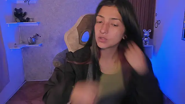 Snapshot of Chaos_Wild chatting on November 13, 2025, 12:59 pm Chaos Wild online show from November 13, 2025, 12:59 pm