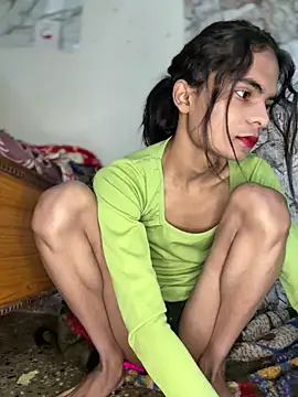 Snapshot of Enna_Zarza_ chatting on December 19, 2025, 5:36 am Enna Zarza online show from December 19, 2025, 5:36 am