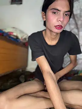 Snapshot of Enna_Zarza_ chatting on April 4, 2026, 6:22 am Enna Zarza online show from April 4, 2026, 6:22 am