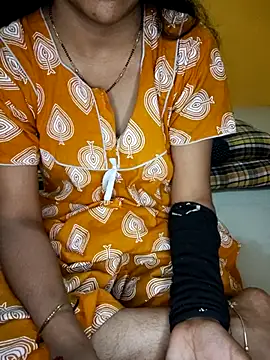 lovelygirl4567 online show from March 22, 2025, 3:53 pm