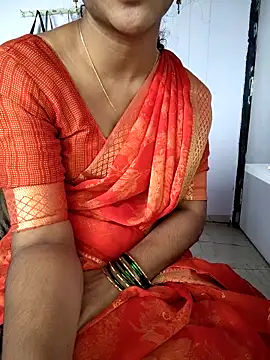 lovelygirl4567 online show from December 16, 2025, 5:45 am