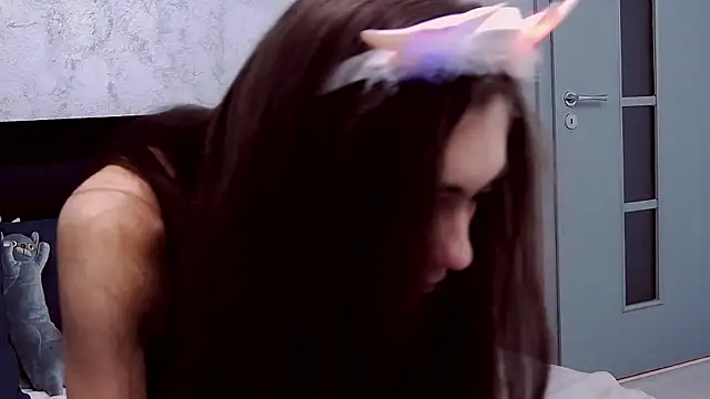 SamaraSinn online show from October 24, 2025, 4:31 am