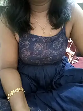 Tamil Vishalini online show from November 7, 2025, 3:39 am