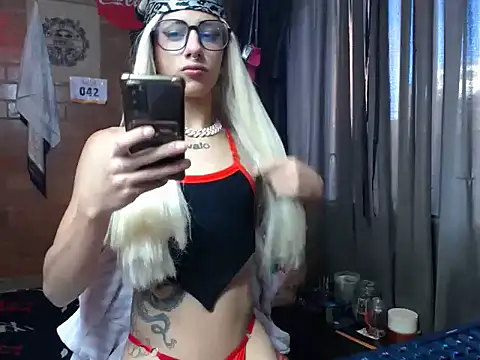 Snapshot of noah420sr chatting on January 22, 2025, 1:53 pm noah420sr online show from January 22, 2025, 1:53 pm