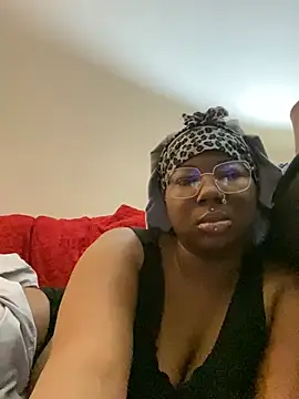 DamnBubbles online show from January 25, 2025, 8:10 am