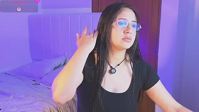 Gretta Hot online show from June 9, 2026, 12:44 am
