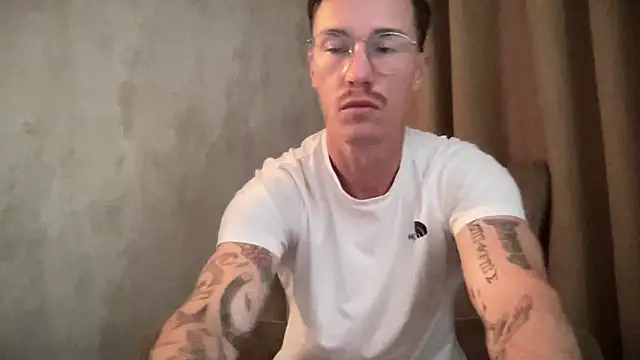 long 1313 online show from October 19, 2025, 11:11 am