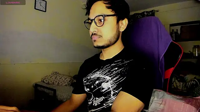 Snapshot of fuckkboy101 chatting on January 11, 2025, 5:40 pm fuckkboy101 online show from January 11, 2025, 5:40 pm