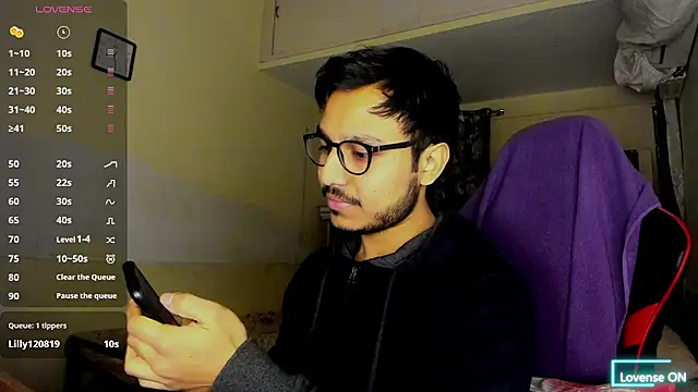 Snapshot of fuckkboy101 chatting on January 31, 2025, 2:48 am fuckkboy101 online show from January 31, 2025, 2:48 am