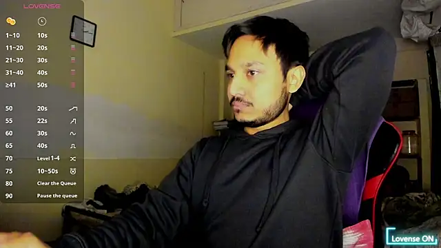 Snapshot of fuckkboy101 chatting on January 31, 2025, 8:33 pm fuckkboy101 online show from January 31, 2025, 8:33 pm
