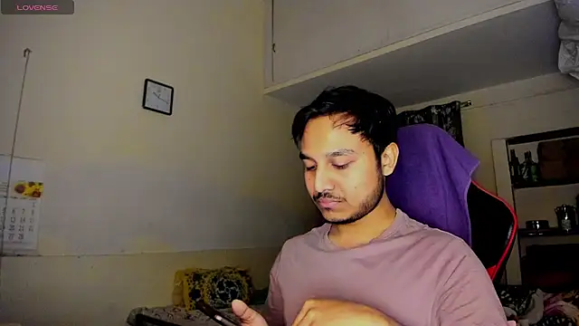 Snapshot of fuckkboy101 chatting on February 18, 2025, 4:37 pm fuckkboy101 online show from February 18, 2025, 4:37 pm