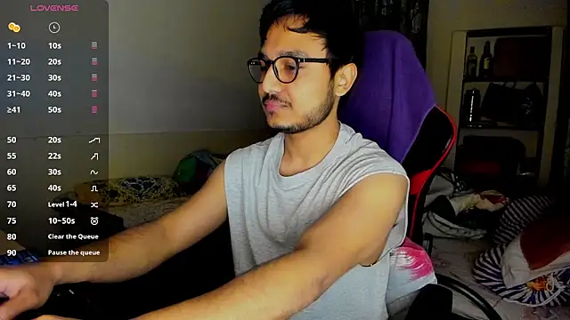 Snapshot of fuckkboy101 chatting on February 26, 2025, 7:27 pm fuckkboy101 online show from February 26, 2025, 7:27 pm