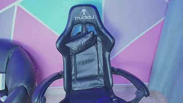 katy handerson online show from October 16, 2025, 2:18 pm