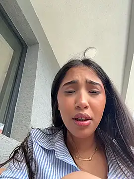 Snapshot of miaceleste chatting on April 6, 2026, 10:05 am miaceleste online show from April 6, 2026, 10:05 am