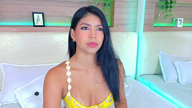 AbieHills online show from September 10, 2025, 12:05 pm