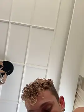 Snapshot of verici34 chatting on January 17, 2026, 9:25 am verici34 online show from January 17, 2026, 9:25 am