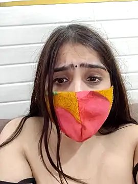 shreya1765 online show from January 28, 2025, 2:53 pm