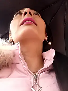 BELLA--26 online show from February 11, 2025, 7:38 pm