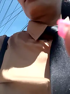 BELLA--26 online show from February 19, 2025, 3:27 pm