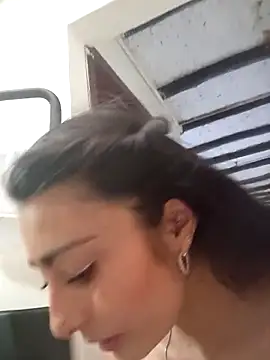 BELLA--26 online show from February 25, 2025, 8:41 pm