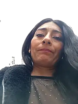 BELLA--26 online show from March 5, 2025, 7:27 pm