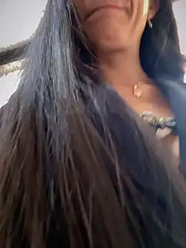 BELLA--26 online show from October 23, 2025, 3:11 pm