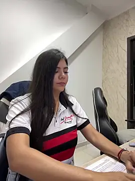 Snapshot of lia_ros chatting on January 9, 2025, 11:45 pm lia ros online show from January 9, 2025, 11:45 pm