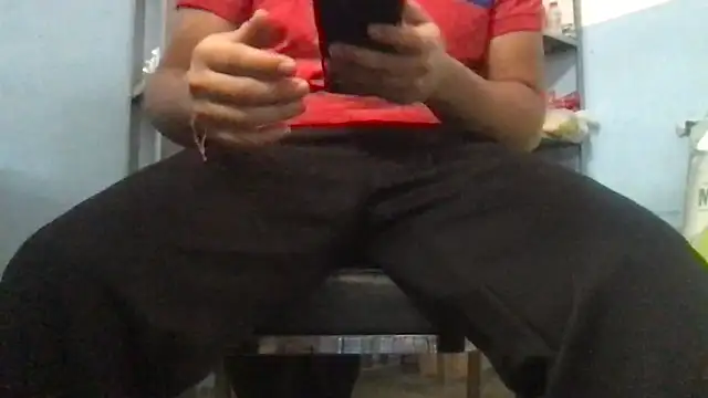 Snapshot of RODRI_POLLADURA chatting on December 20, 2025, 3:52 pm RODRI POLLADURA online show from December 20, 2025, 3:52 pm