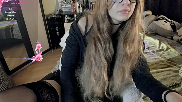 Snapshot of alexiamaleax chatting on February 15, 2026, 1:24 am alexiamaleax online show from February 15, 2026, 1:24 am