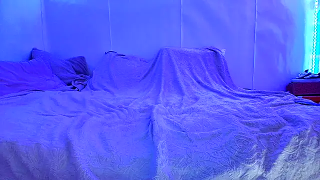 Snapshot of Amira_bayby chatting on September 21, 2025, 2:46 am Amira bayby online show from September 21, 2025, 2:46 am