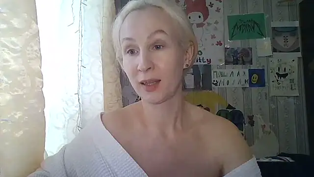 Mariana har777 online show from March 1, 2025, 12:01 pm