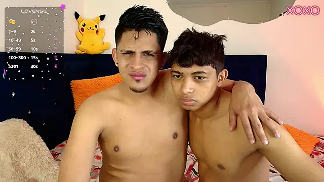 Snapshot of twinkmilk_ chatting on January 17, 2025, 11:38 am twinkmilk online show from January 17, 2025, 11:38 am
