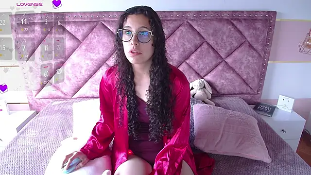 Charlotte  Miller online show from March 3, 2025, 11:33 am