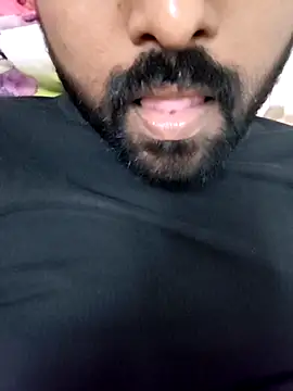 Snapshot of akshaybaroda chatting on March 19, 2026, 1:48 pm akshaybaroda online show from March 19, 2026, 1:48 pm